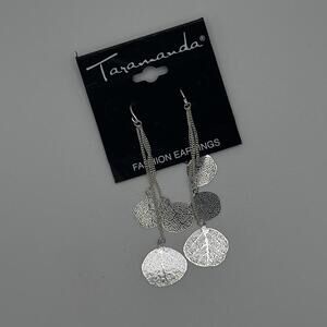 Taramanda Silver Disc Dangle Earrings – Multi-Layer Chain Drops